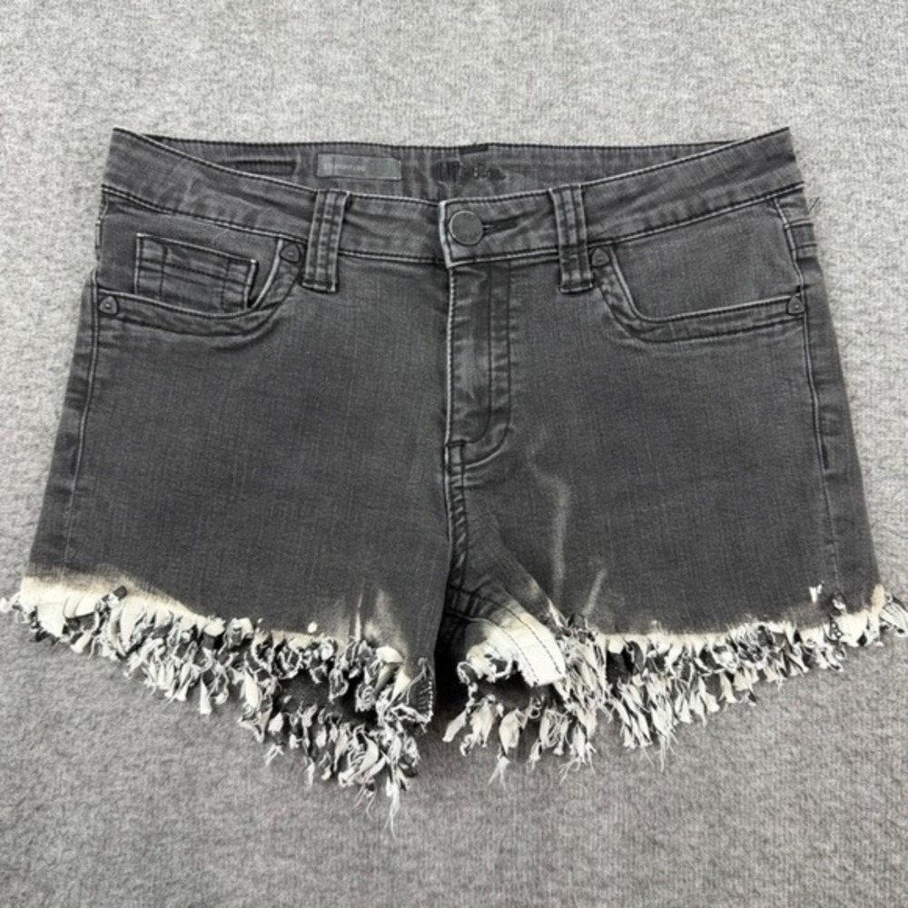 Kut from the Kloth Denim Shorts Women's 10 Gray Distressed Frayed Raw Hem